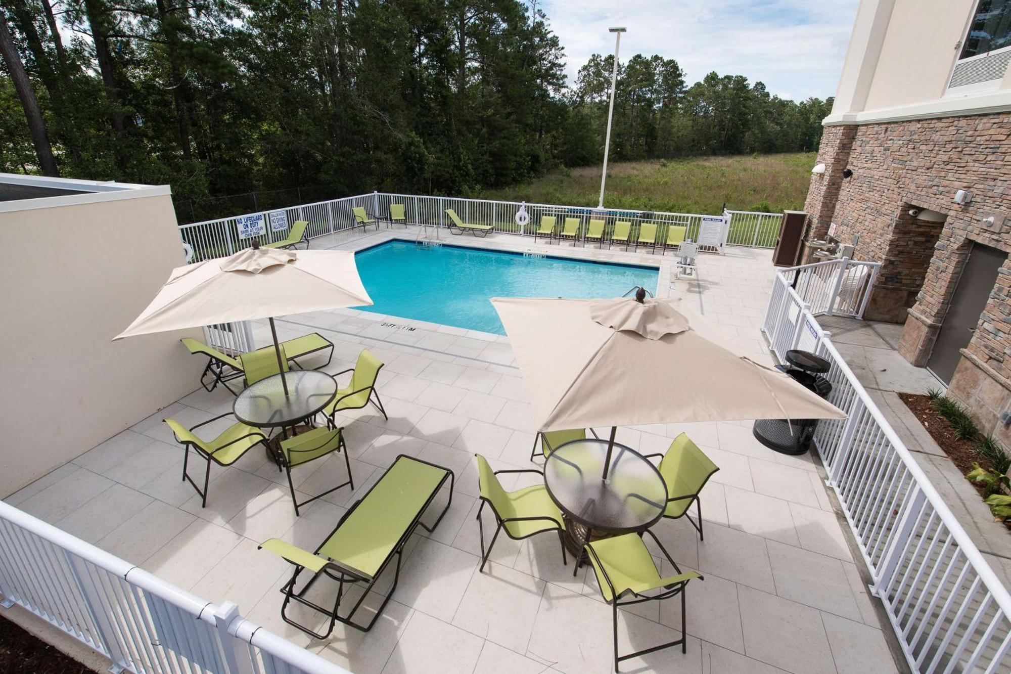 Hampton Inn & Suites Walterboro Exterior foto